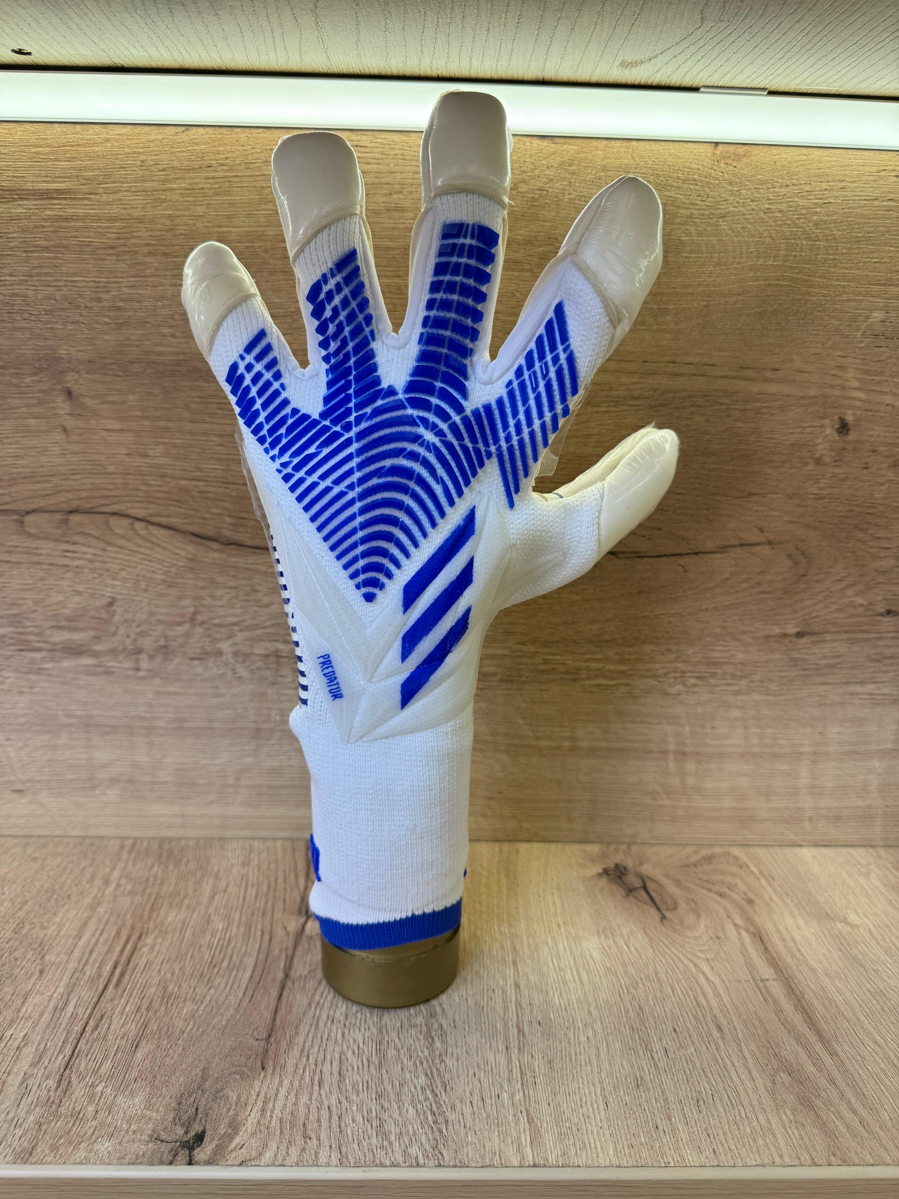 Guantes 8